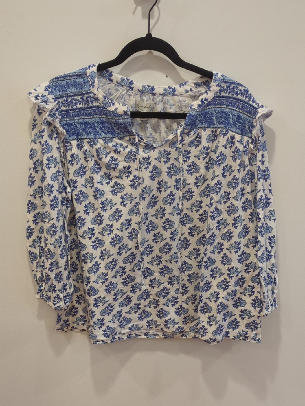 Wonderly Blue White Floral Smocked Ruffle Jersey Blouse Large Boho Beachy Whimsy